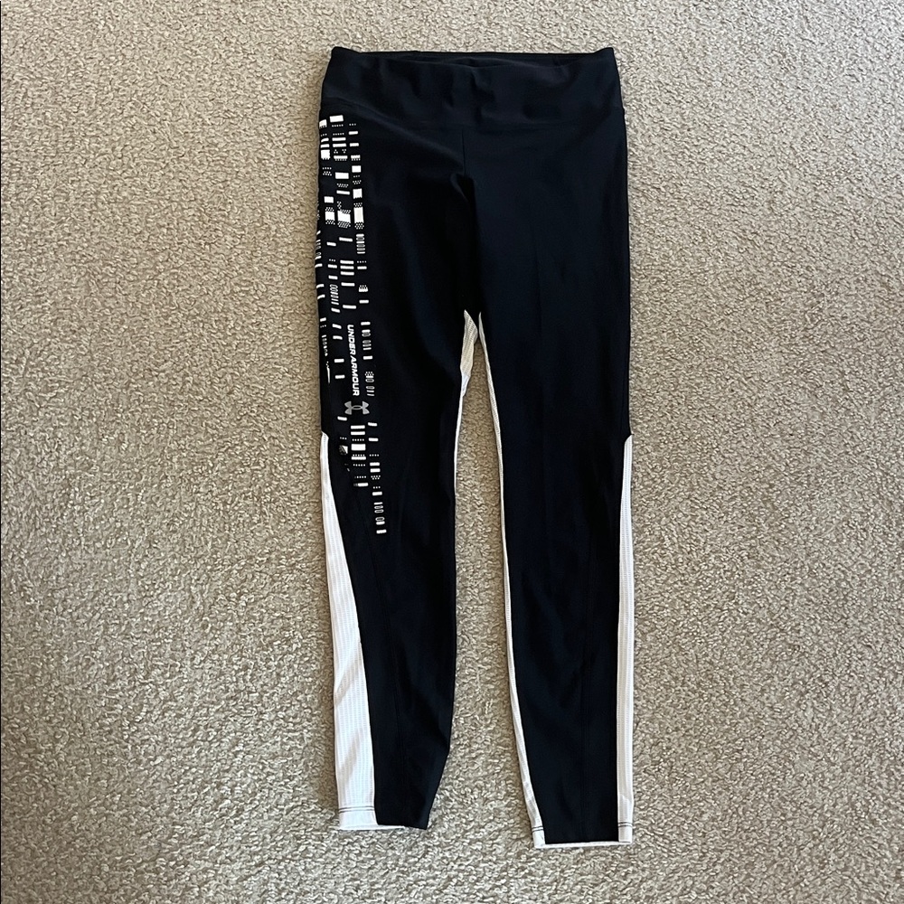 Under Armour compression heat gear leggings size Medium